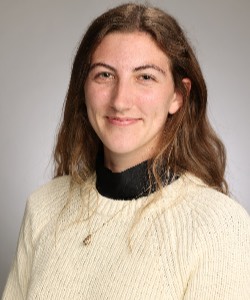 headshot of Aliya Ohayon