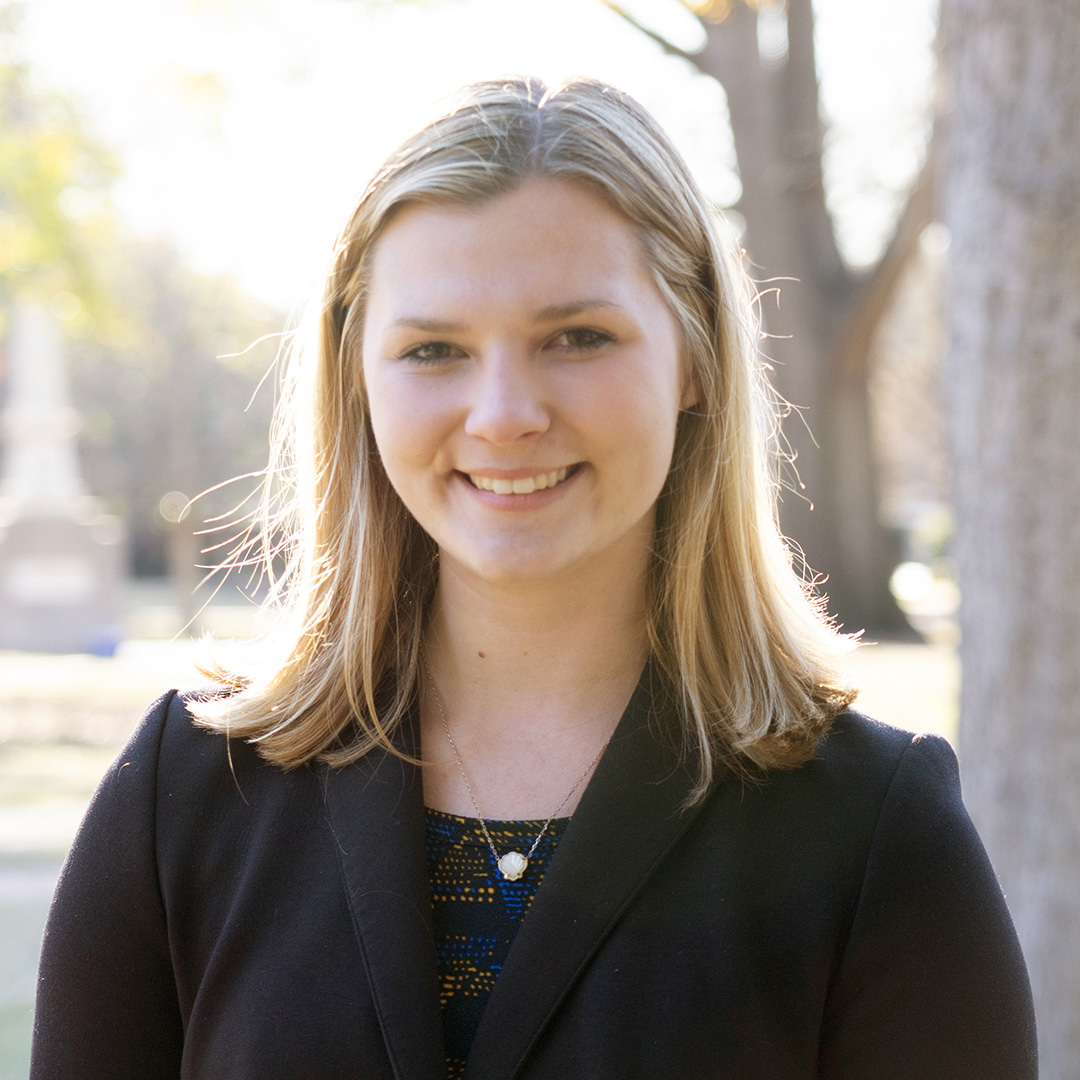 Claire Pollack headshot
